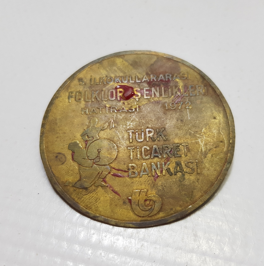 TÜRKİYE TİCARET BANKASI FOLKLÖR ŞENLİKLERİ HATIRASI ROZET