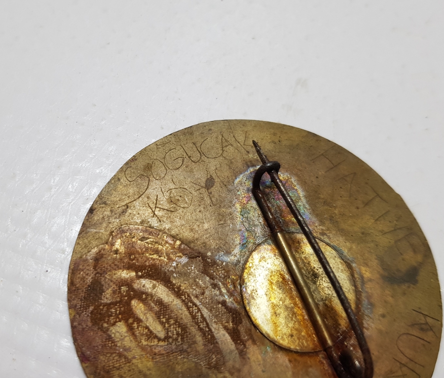 TÜRKİYE TİCARET BANKASI FOLKLÖR ŞENLİKLERİ HATIRASI ROZET