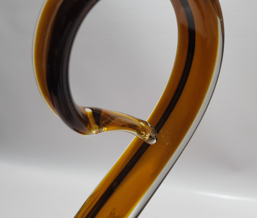 KUĞU FORMUNDA YAPILMIŞ ÜFLEME CAMDAN MAMUL KOPARMA İŞÇİLİKLİ ANTİKA LOKUMLUK - İKRAMLIK