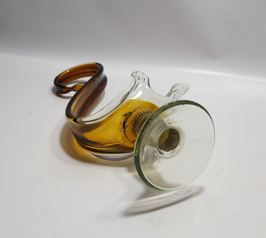 KUĞU FORMUNDA YAPILMIŞ ÜFLEME CAMDAN MAMUL KOPARMA İŞÇİLİKLİ ANTİKA LOKUMLUK - İKRAMLIK