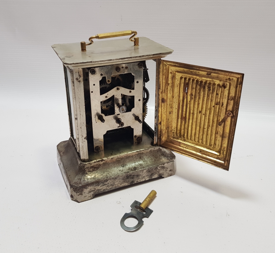 OSMANLI DÖNEMİ LATERNALI NADİR FORMDA MASA SAATİ