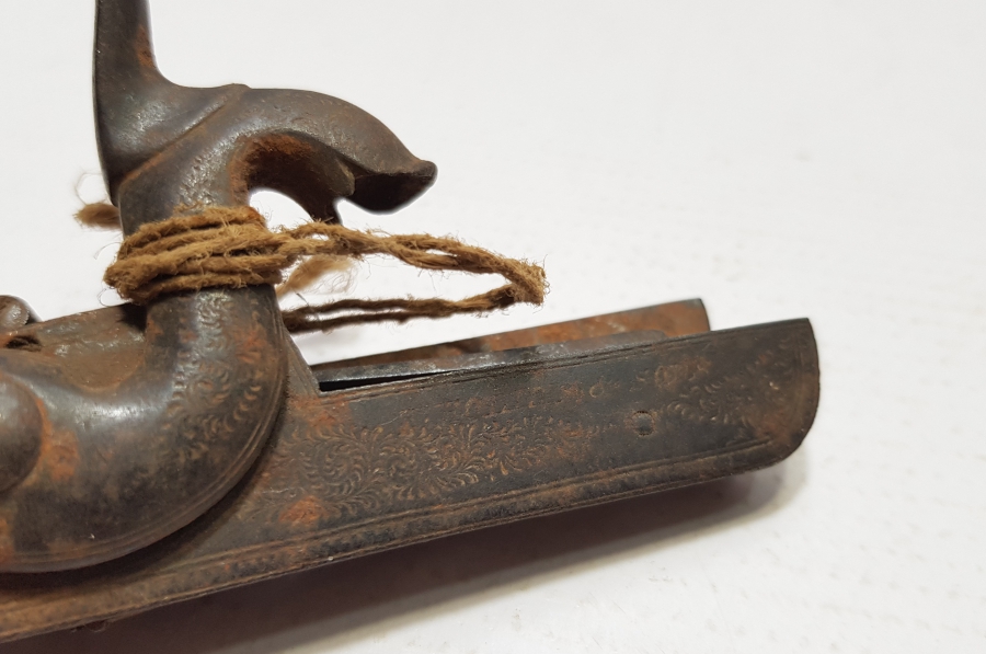 OSMANLI DÖNEMİ ÇİFT DOLMA TÜFEK ÇAKMAĞI