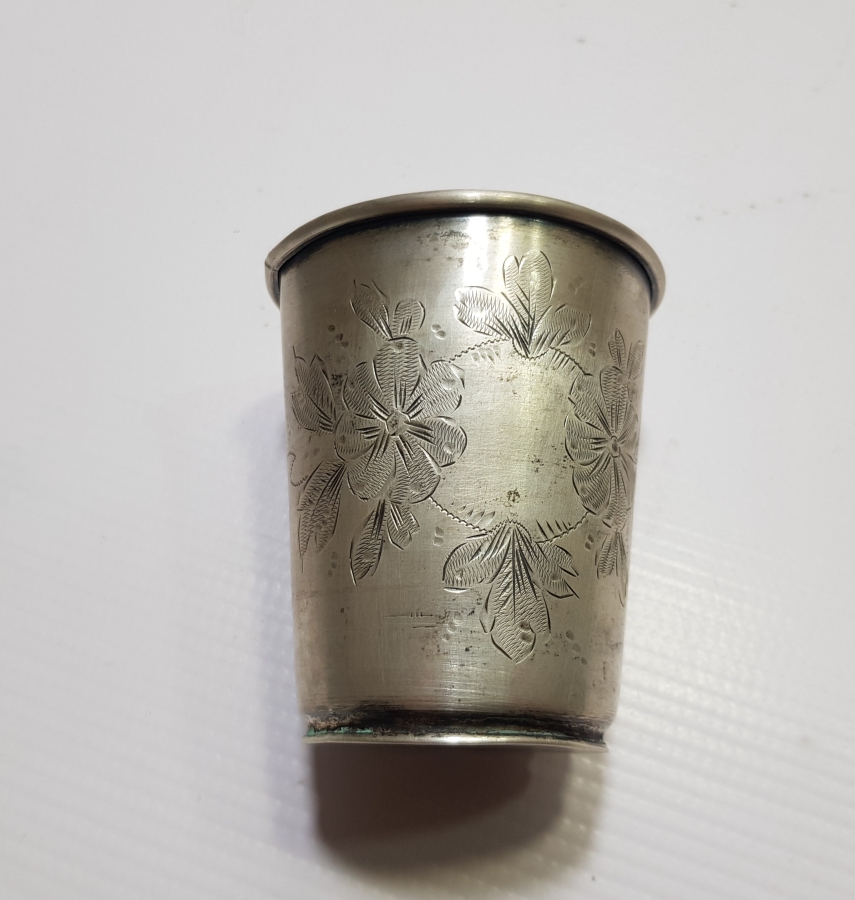 SULTAN VAHDETTİN DÖNEMİ ÇOK NADİR HİLAL VE SAH DAMGALI GÜMÜŞ SU BARDAĞI