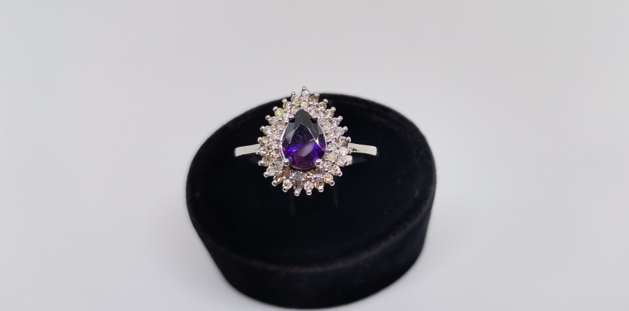 AMETİST VE PIRLANTA TAŞLI DAMLA MODELLİ YÜZÜK