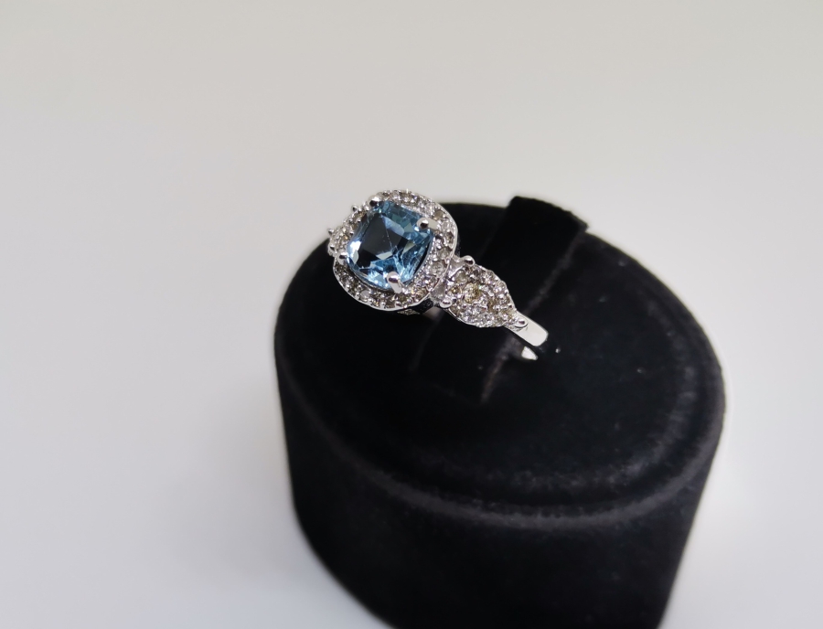 AQUAMAİN VE PIRLANTA TAŞLI YÜZÜK