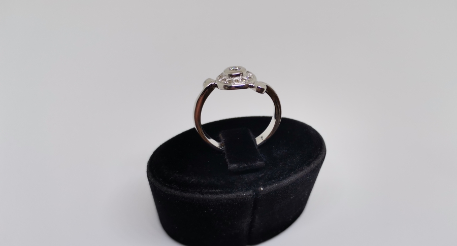 PIRLANTA TAŞLI ORYANTAL MODEL YÜZÜK