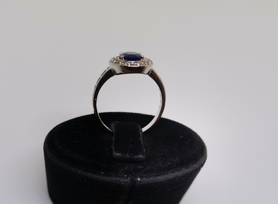 SAFİR VE PIRLANTA TAŞLI GUBUR MODEL YÜZÜK