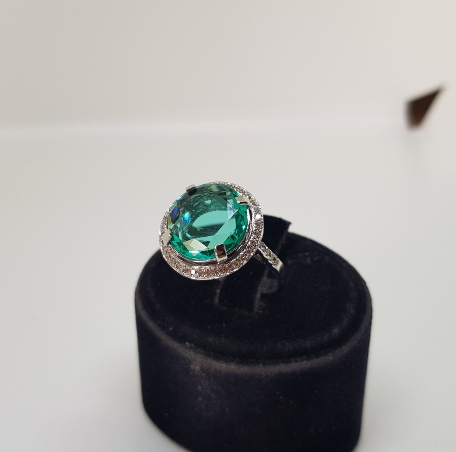 BÜYÜK SİTRİN VE PIRLANTA TAŞLI YÜZÜK