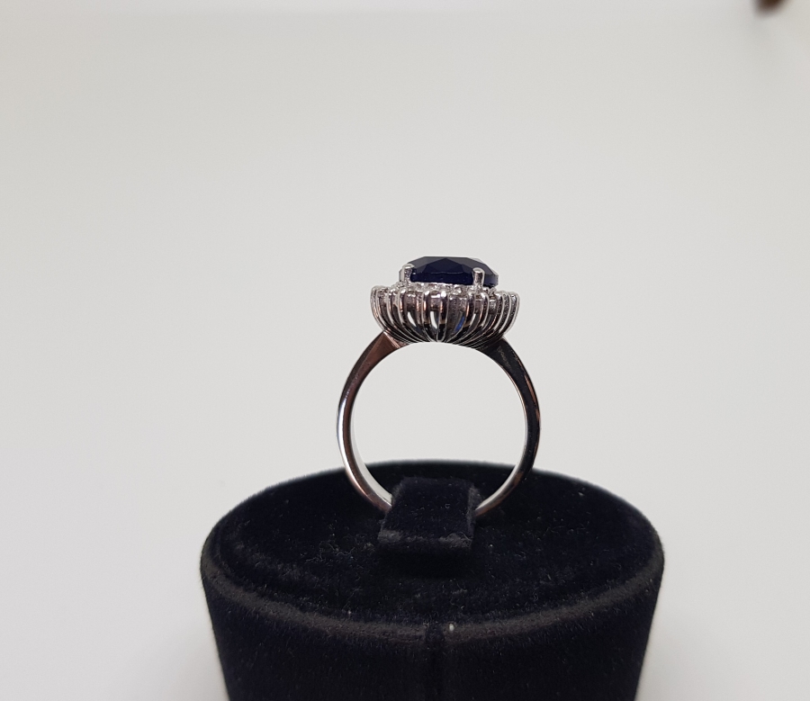 SAFİR VE PIRLANTA TAŞLI FRANSIZ MODEL YÜZÜK