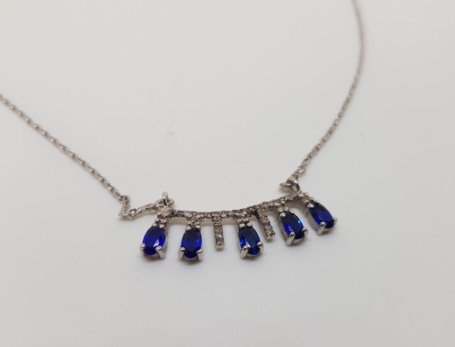 SAFİR VE PIRLANTA TAŞLI KOLYE