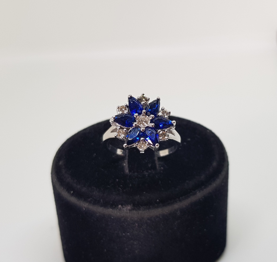 SAFİR VE PIRLANTA TAŞLI GÜNEŞ MODEL YÜZÜK