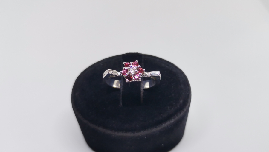 GARNET VE PIRLANTA TAŞLI YÜZÜK