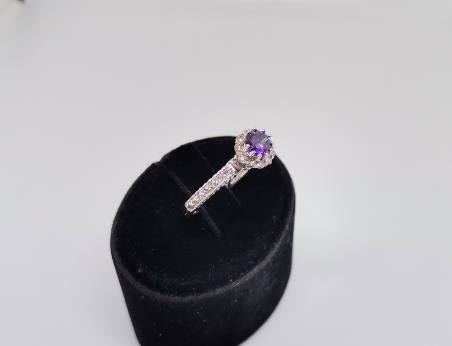AMETİST VE PIRLANTA TAŞLI TEKTAŞ MODEL YÜZÜK