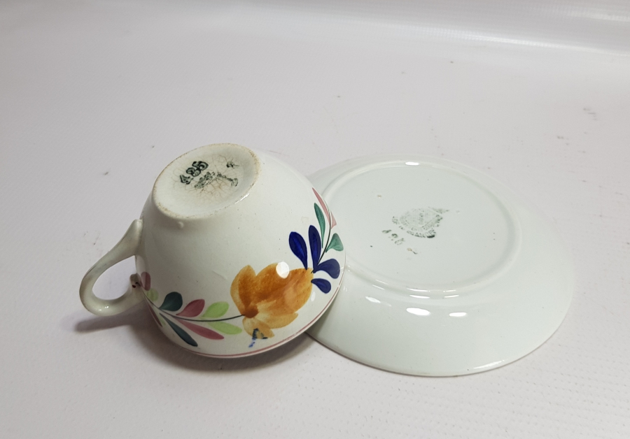 OSMANLI DÖNEMİ PORSELEN ÇAY FİNCANI