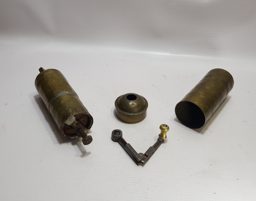 OSMANLICA YAZILI KAHVE DEĞİRMENİ