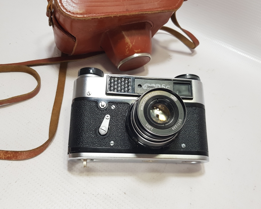 ANTİKA RUS FOTOĞRAF MAKİNESİ