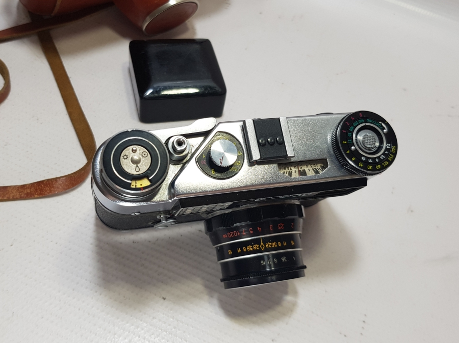 ANTİKA RUS FOTOĞRAF MAKİNESİ