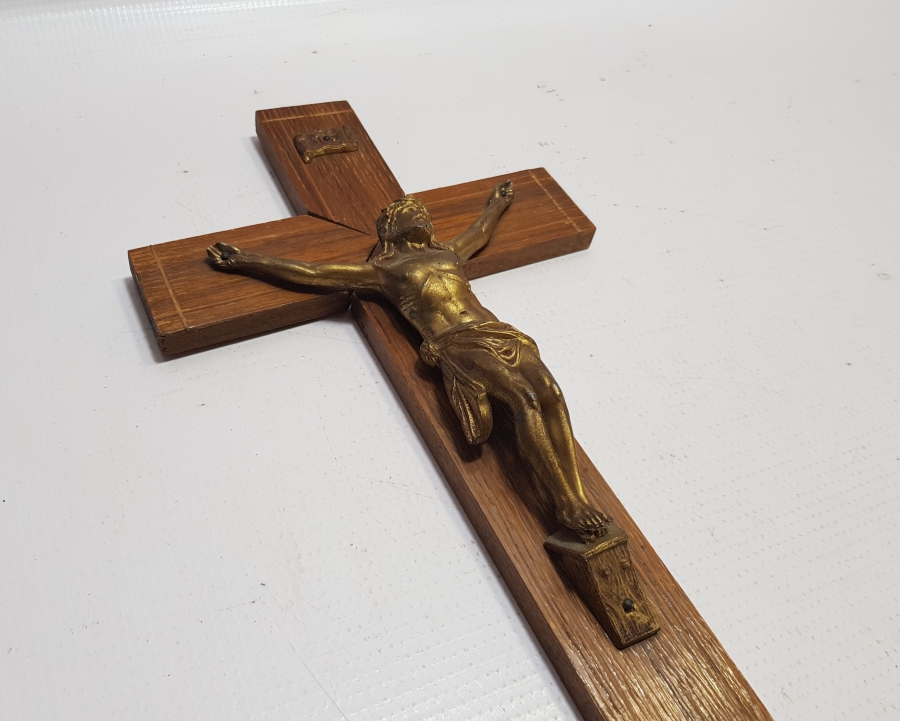 ANTİKA HIRİSTİYAN İŞİ ÇARMIHA GERİLMİŞ HAZRETİ İSA HAYKELİ