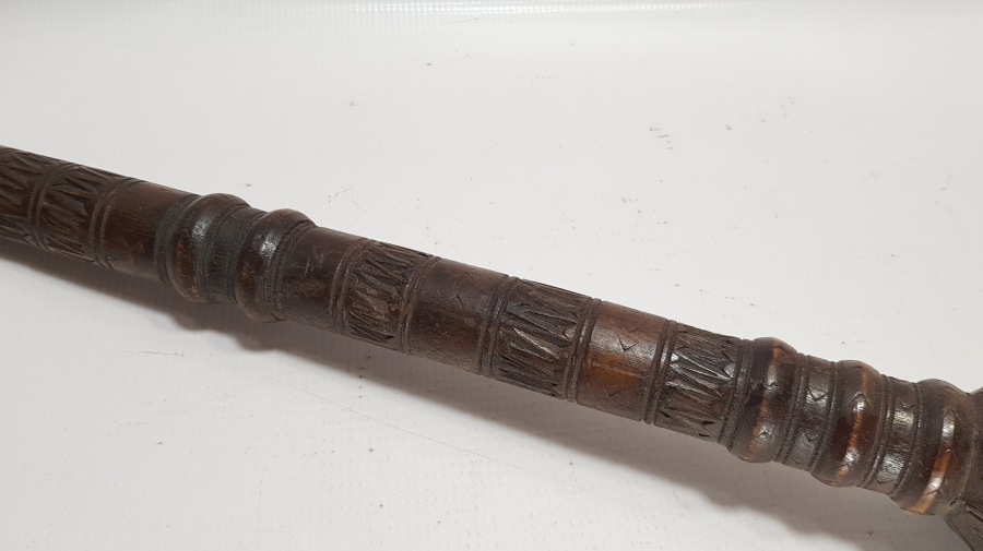 ANTİKA AHŞAP GÜRZ