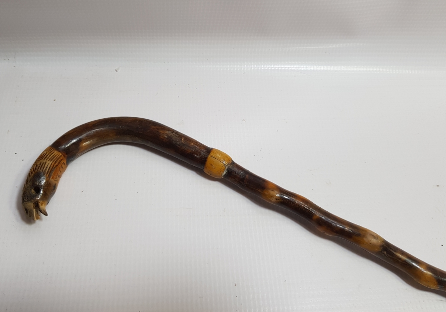 ANTİKA KARTAL BAŞLI AHŞAP BASTON