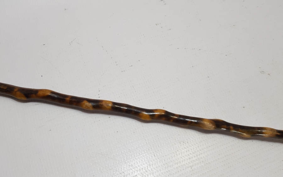 ANTİKA KARTAL BAŞLI AHŞAP BASTON