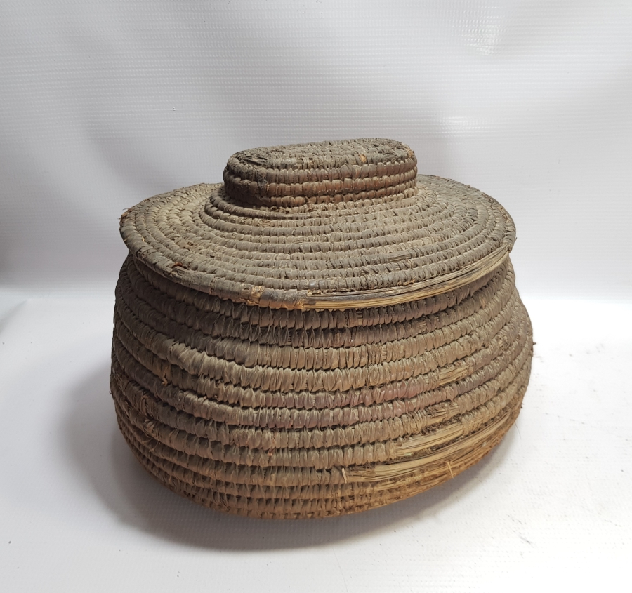 OSMANLI DÖNEMİ HURMA YAPRAĞINDAN YAPILMIŞ HİCAZ İŞİ NADİR KAPAKLI HURMA ZEMBİLİ