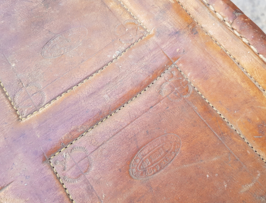 OSMANLI DÖNEMİ ÇOK NADİR SÜRRE ALAYI DERİ SANDIK