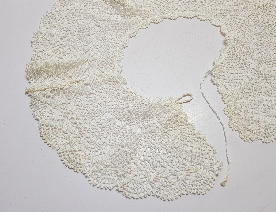 OSMANLI DÖNEMİ LEVANTEN İŞİ ELBİSE YAKALIĞI