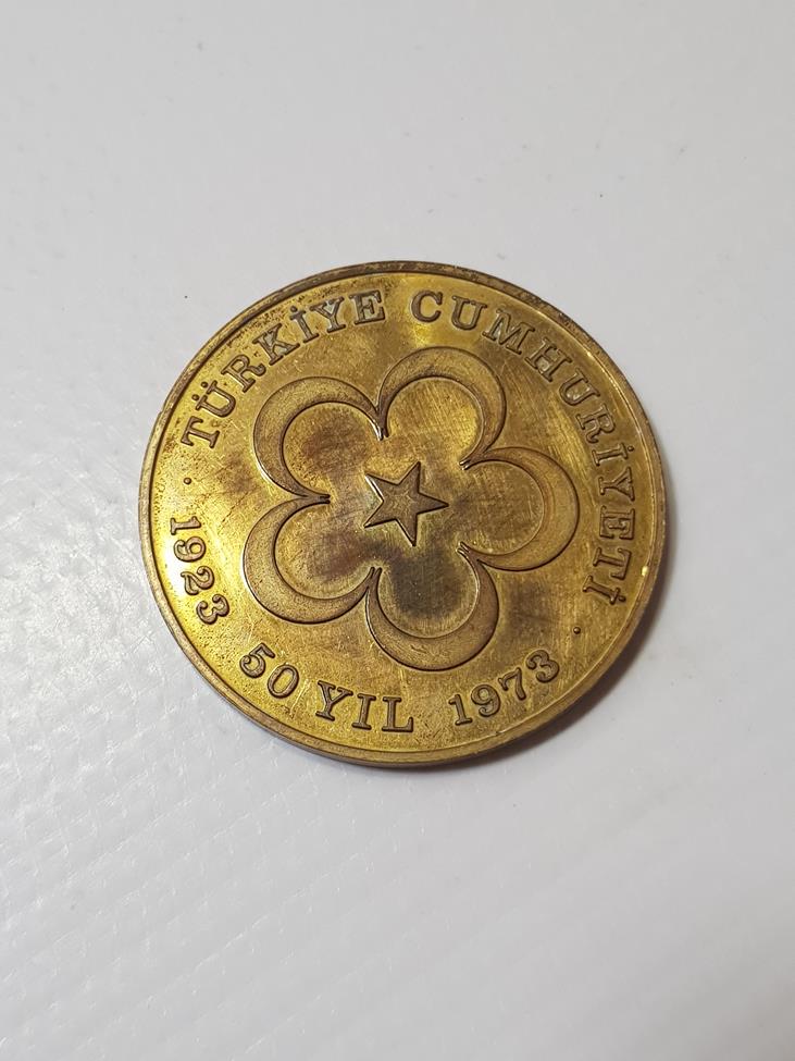 1973 TÜRKİYE CUMHURİYETİ'NİN 50. YILI ALTIN KAPLAMA MADALYA