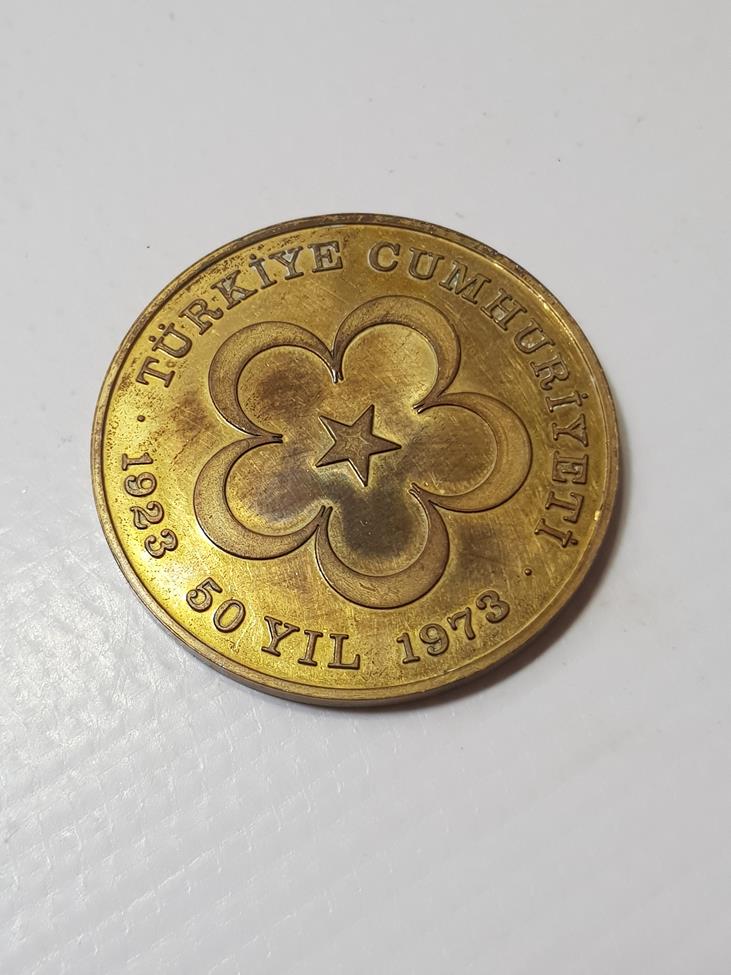 1973 TÜRKİYE CUMHURİYETİ'NİN 50. YILI ALTIN KAPLAMA MADALYA