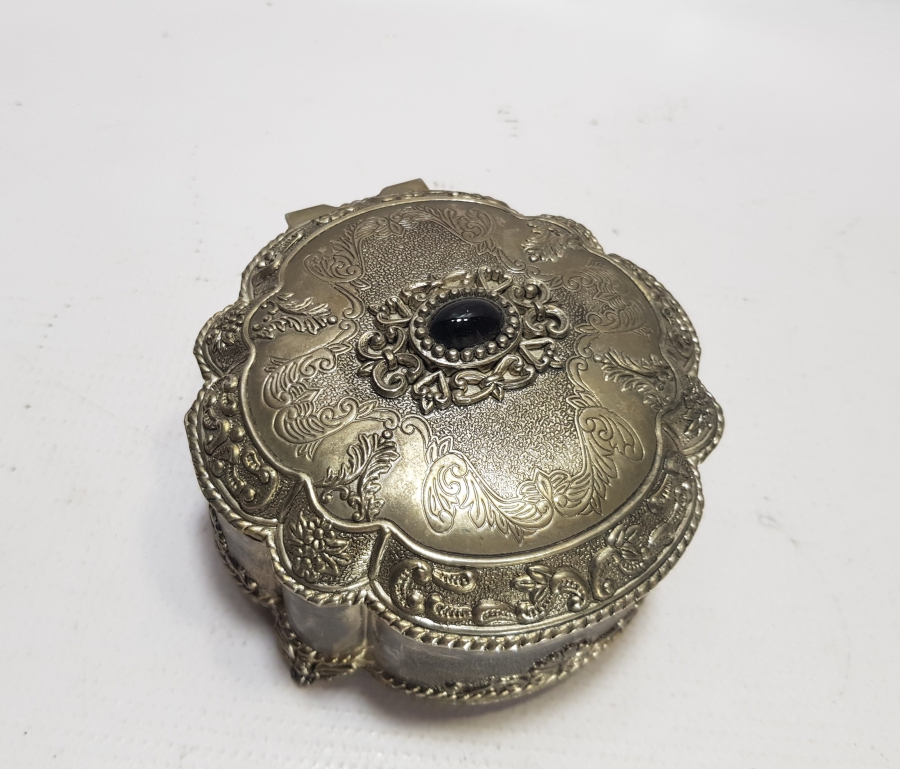 ANTİKA MÜCEVHER KUTUSU