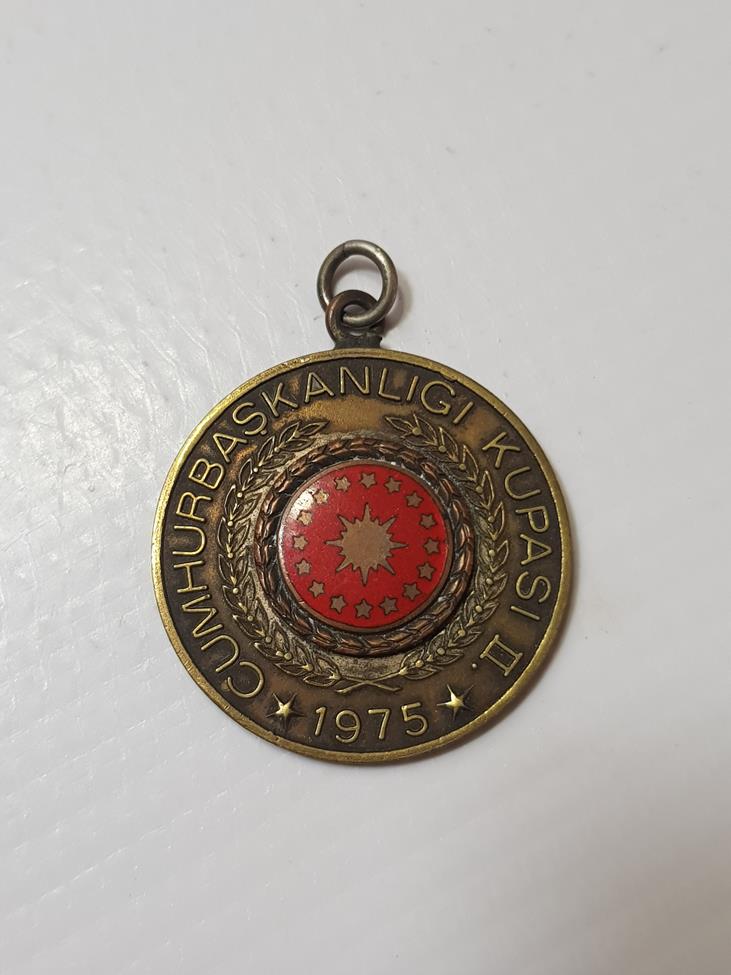 1975 CUMHURBAŞKANLIĞI KUPASI MADALYASI - ÇOK NADİR
