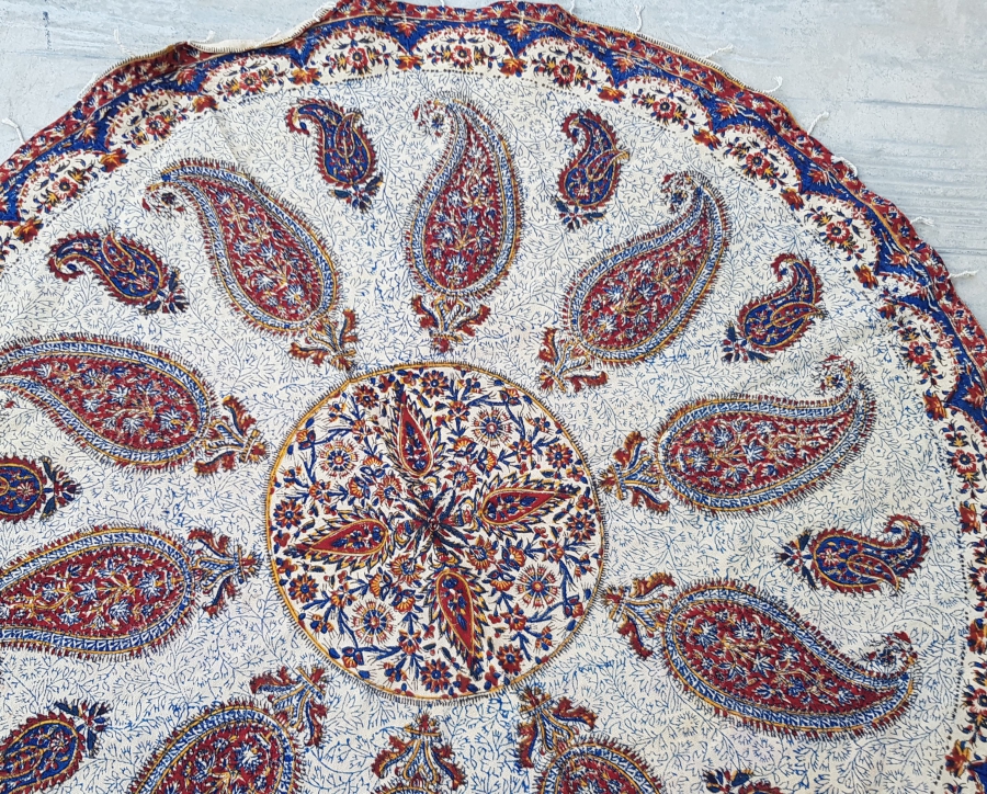 OSMANLI DÖNEMİ İRAN İSFAHAN İŞİ MASA ÖRTÜSÜ