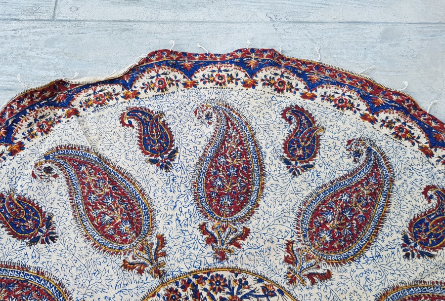 OSMANLI DÖNEMİ İRAN İSFAHAN İŞİ MASA ÖRTÜSÜ