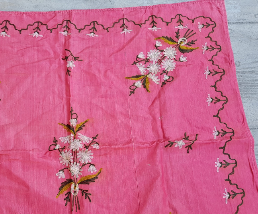 OSMANLI DÖNEMİ SUZENİ İŞLEMELİ GELİN BOHÇASI