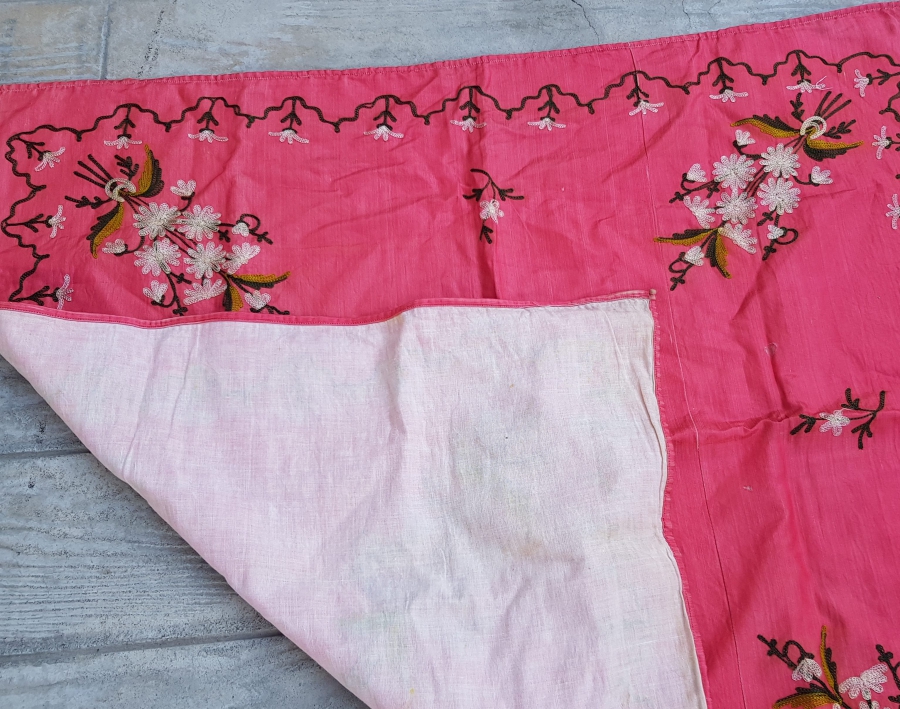 OSMANLI DÖNEMİ SUZENİ İŞLEMELİ GELİN BOHÇASI