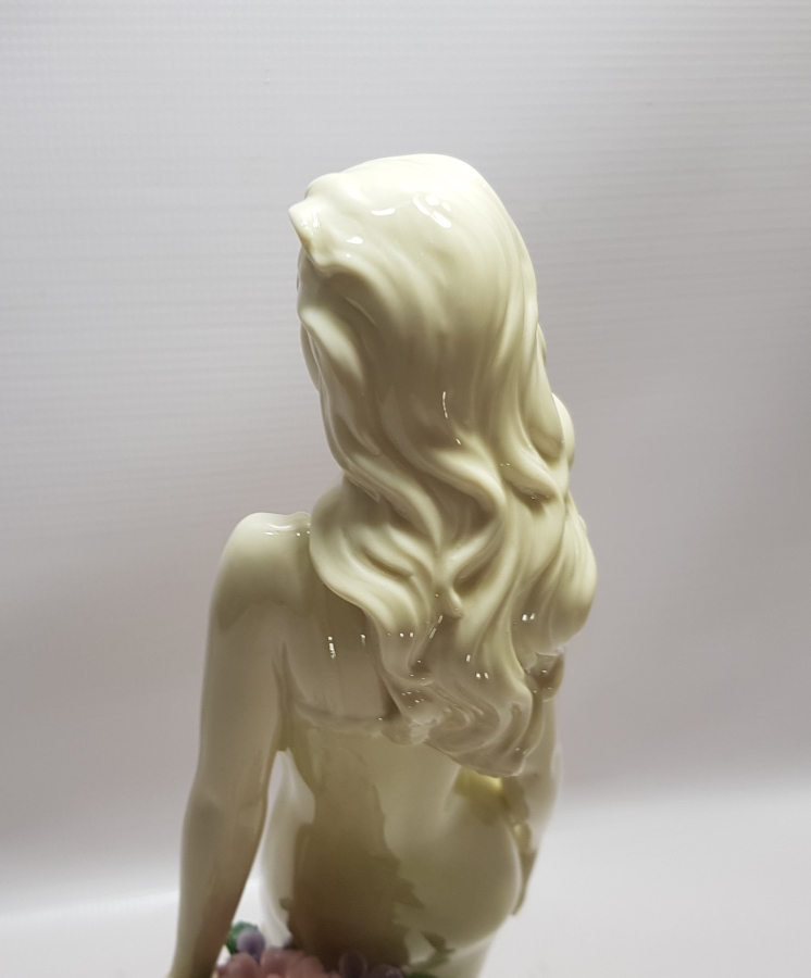 İTALYAN CAPODİMONTE PORSELEN KADIN BİBLOSU