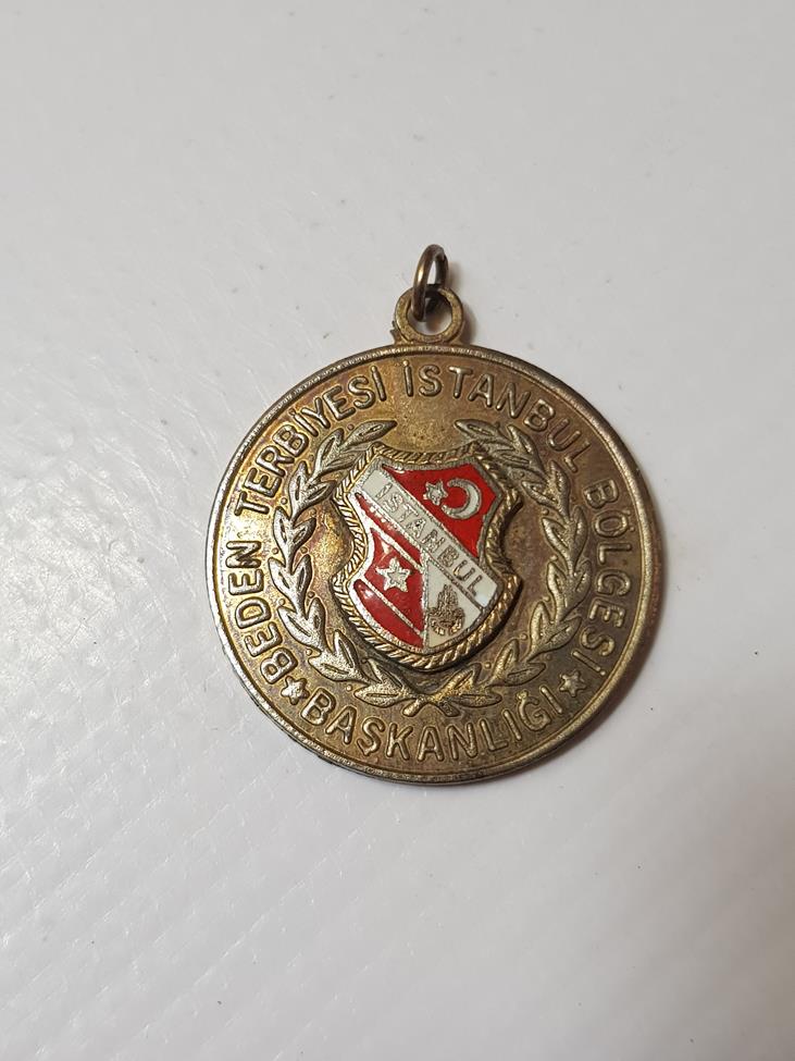 İSTANBUL BÖLGESİ BEDEN TERBİYESİ BAŞKANLIĞI MİNELİ MADALYA