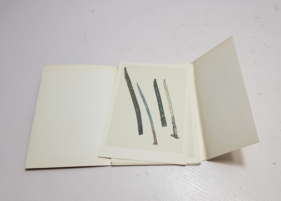 17. VE 18. YÜZYILDA TÜRK SİLAHLARI KONULU KARTPOSTAL ALBÜMÜ