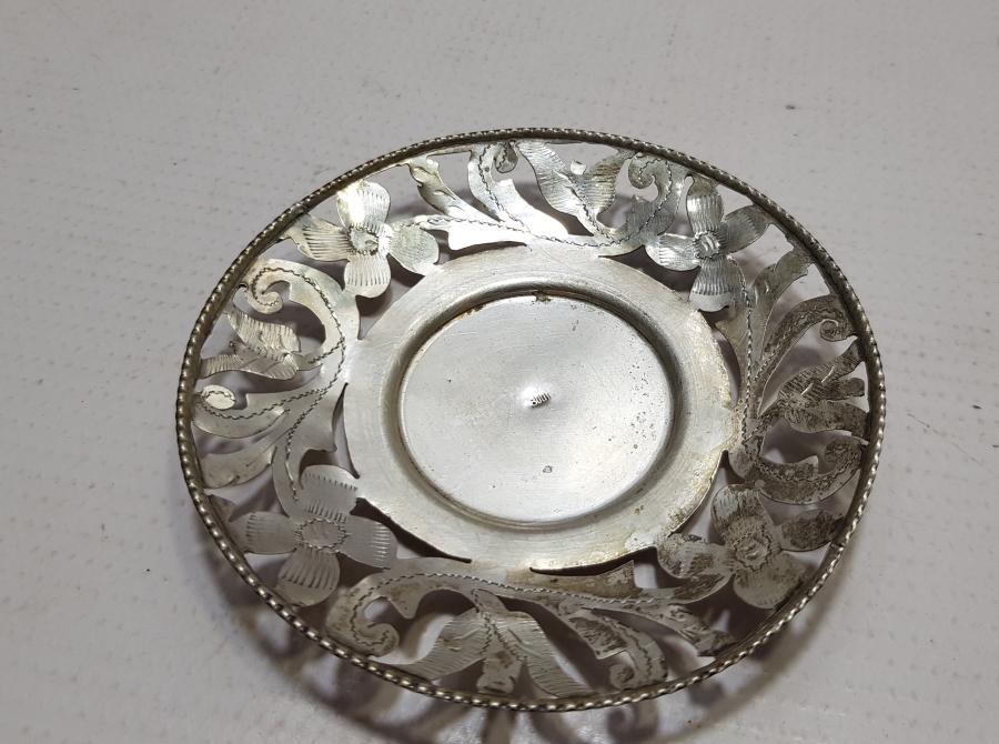 ANTİKA KIL TESTERE İŞÇİLİKLİ GÜMÜŞ ÇAY TABAĞI