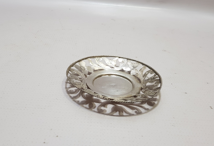 ANTİKA KIL TESTERE İŞÇİLİKLİ GÜMÜŞ ÇAY TABAĞI