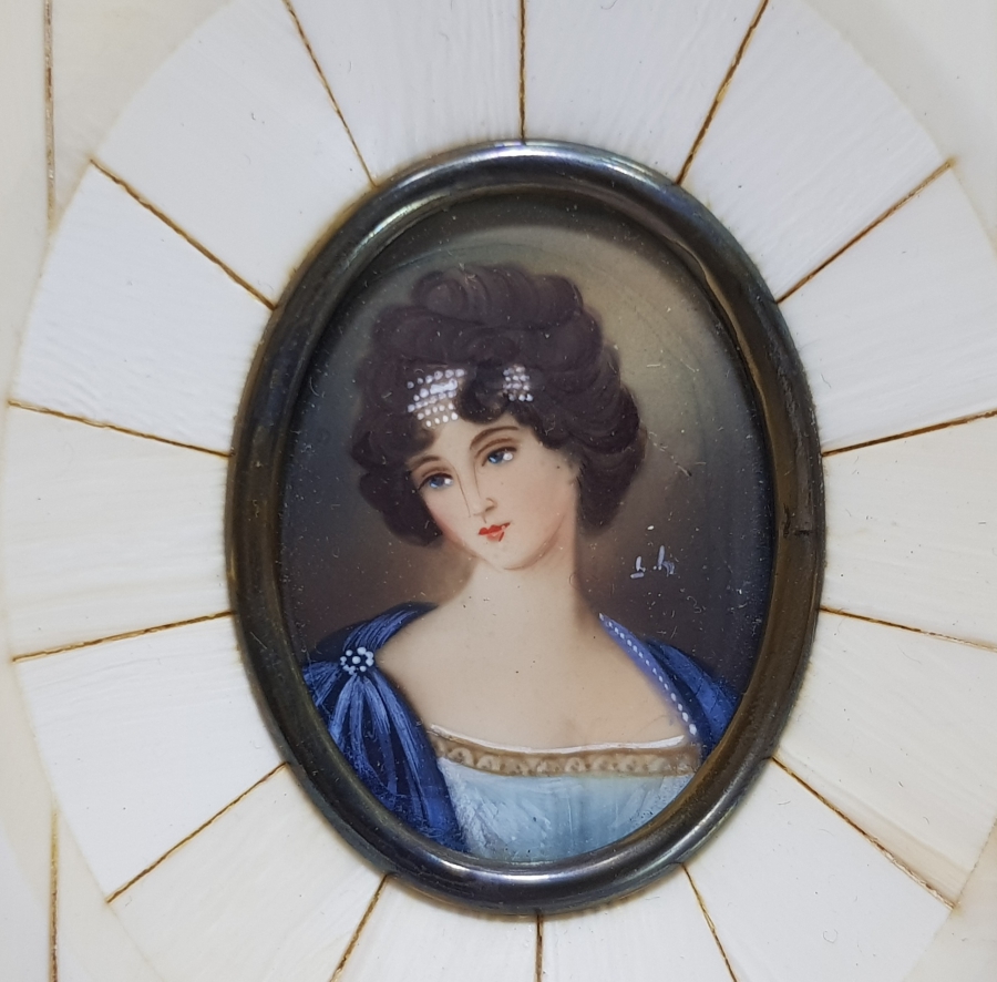 1850'LERDEN FİL DİŞİ ÇERÇEVELİ EL YAPIMI RESİM