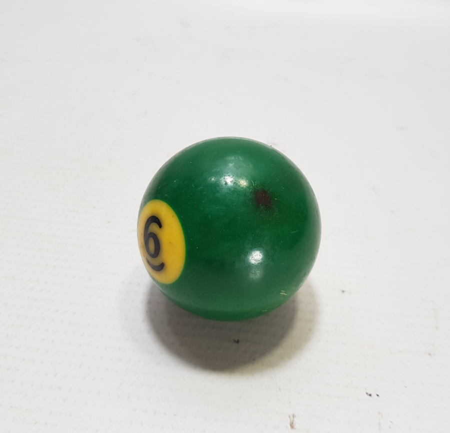 ANTİKA KATALİN BİLARDO TOPU