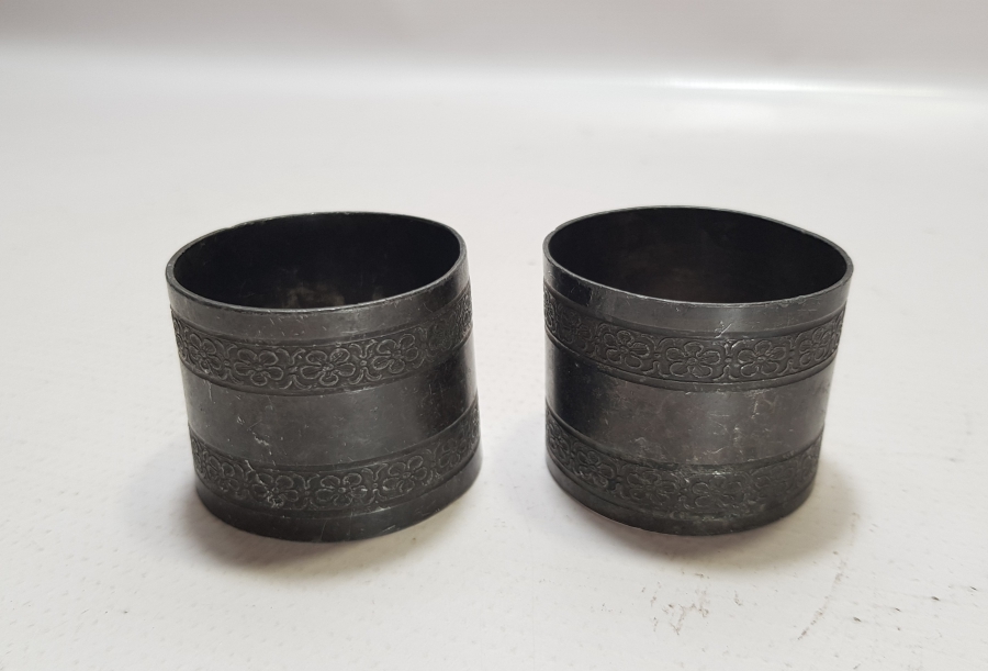 ANTİKA BİR ÇİFT PEÇETELİK