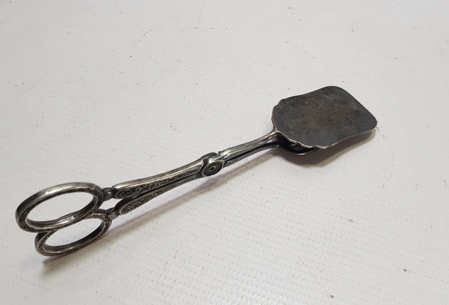 GÜMÜŞ KAPLAMA ANTİKA KEK MAŞASI