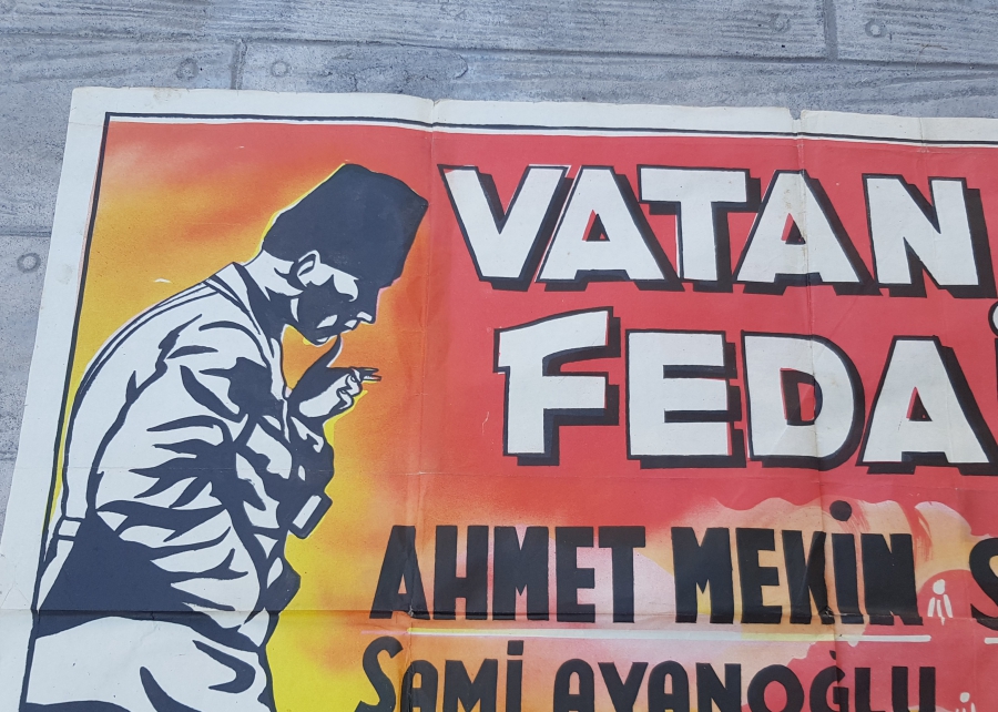 ATATÜRK RESİMLİ VATAN FEDAİLERİ FİLMİ AFİŞİ