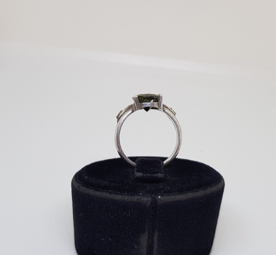 DOĞAL TAŞLI GÜMÜŞ YÜZÜK