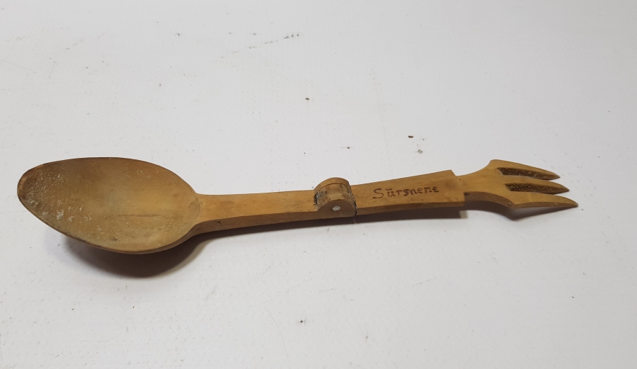 ANTİKA SÜRMENE İŞİ AHŞAP SEYAHAT ÇATAL KAŞIĞI