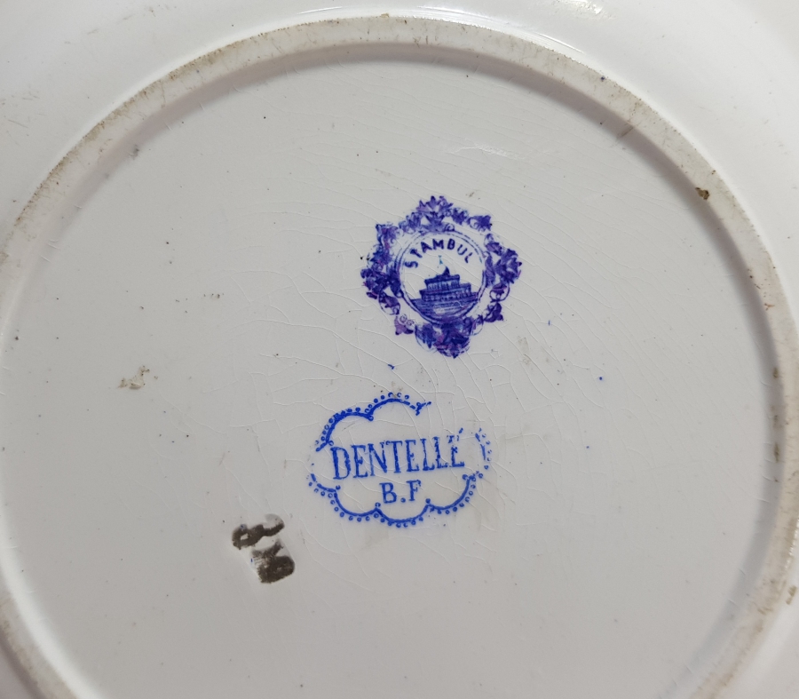OSMANLI DÖNEMİ STAMBUL DAMGALI PORSELEN TABAK