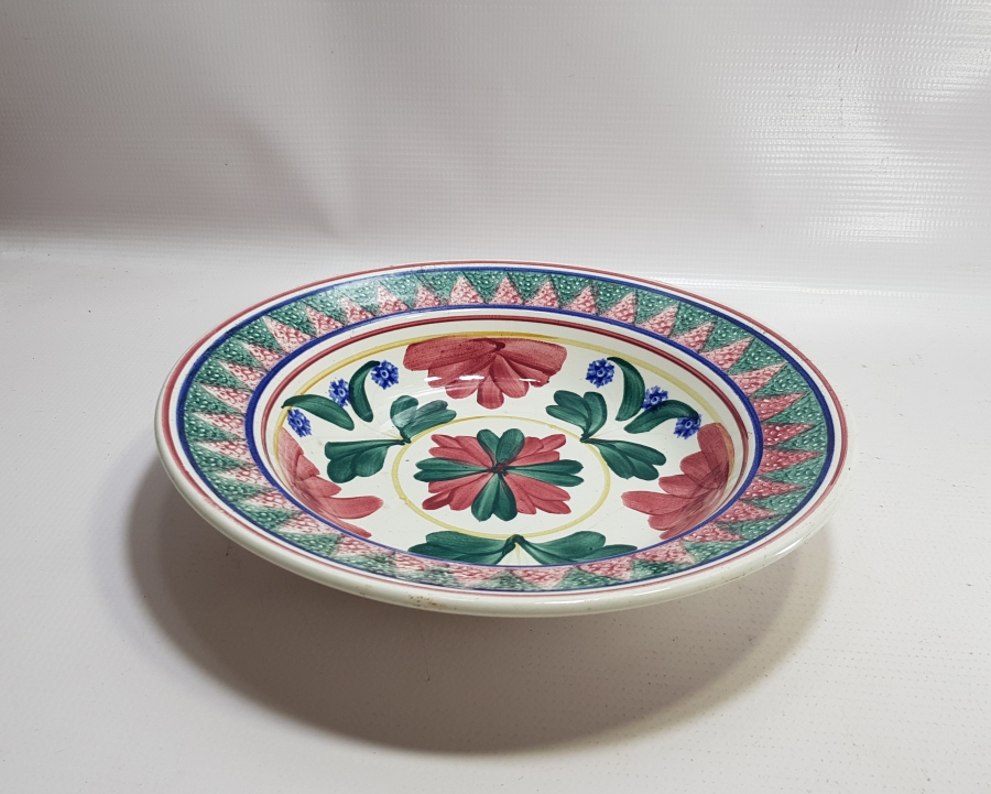 OSMANLI DÖNEMİ ÇİÇEK DESENLİ PORSELEN TABAK